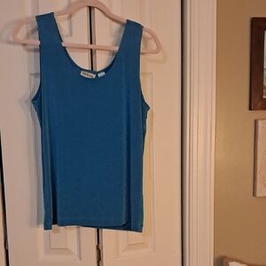 Chico's Travelers bright teal-blue scoop neck tank